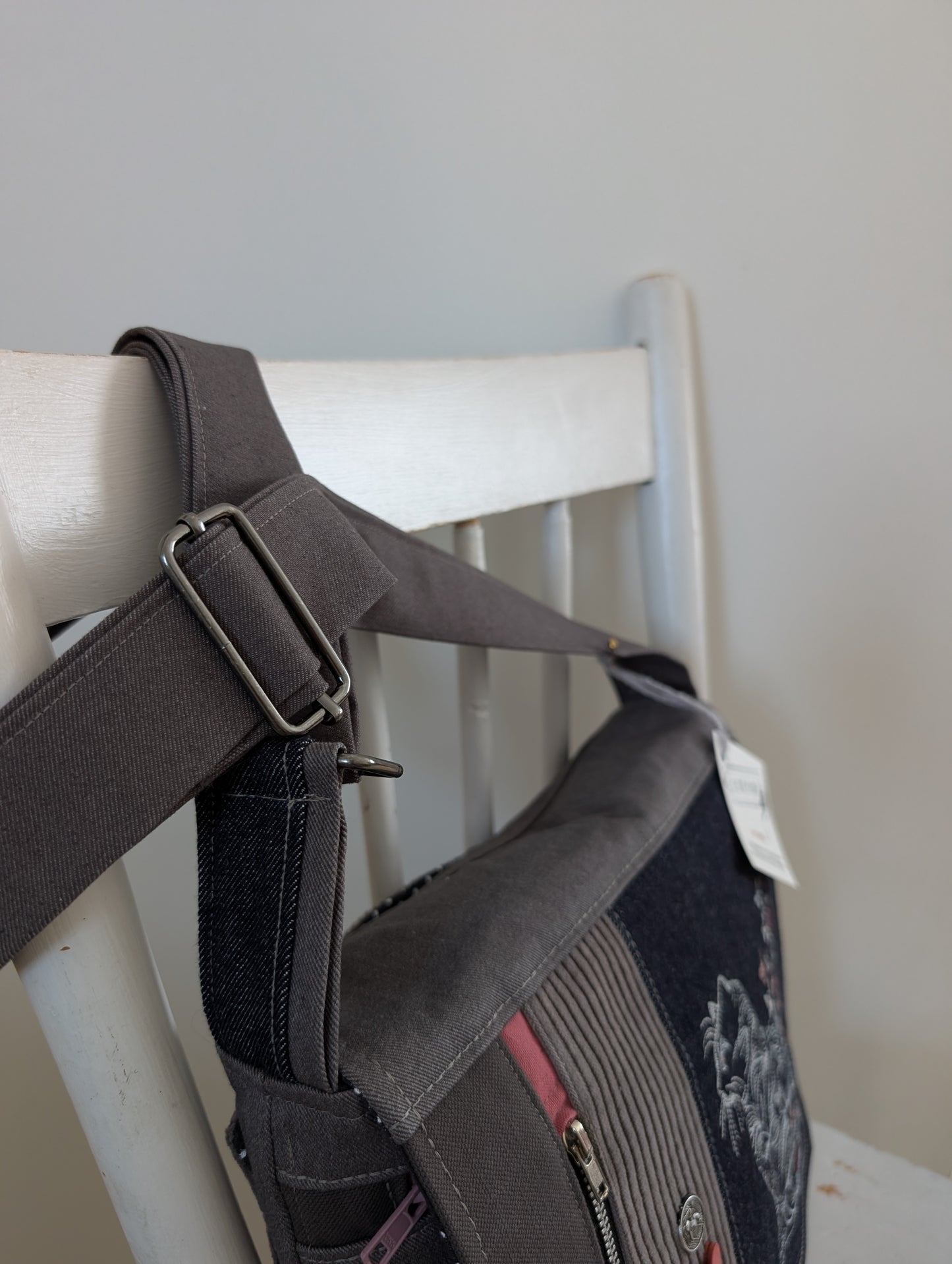 La légèreté du chat rose