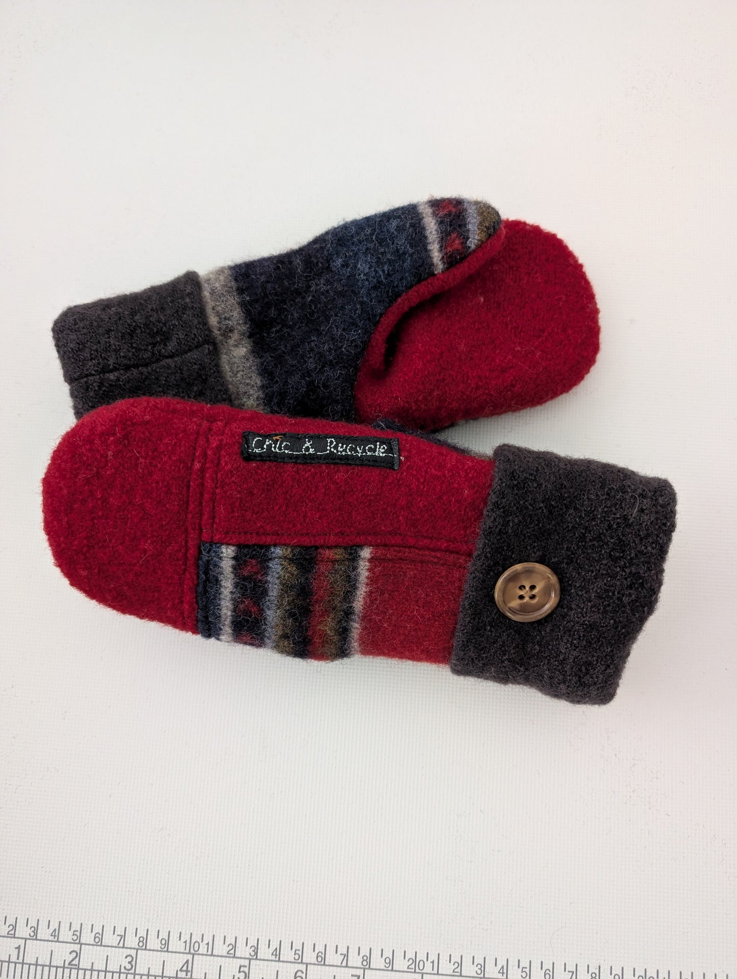 Mitaines un peu rouge cerise